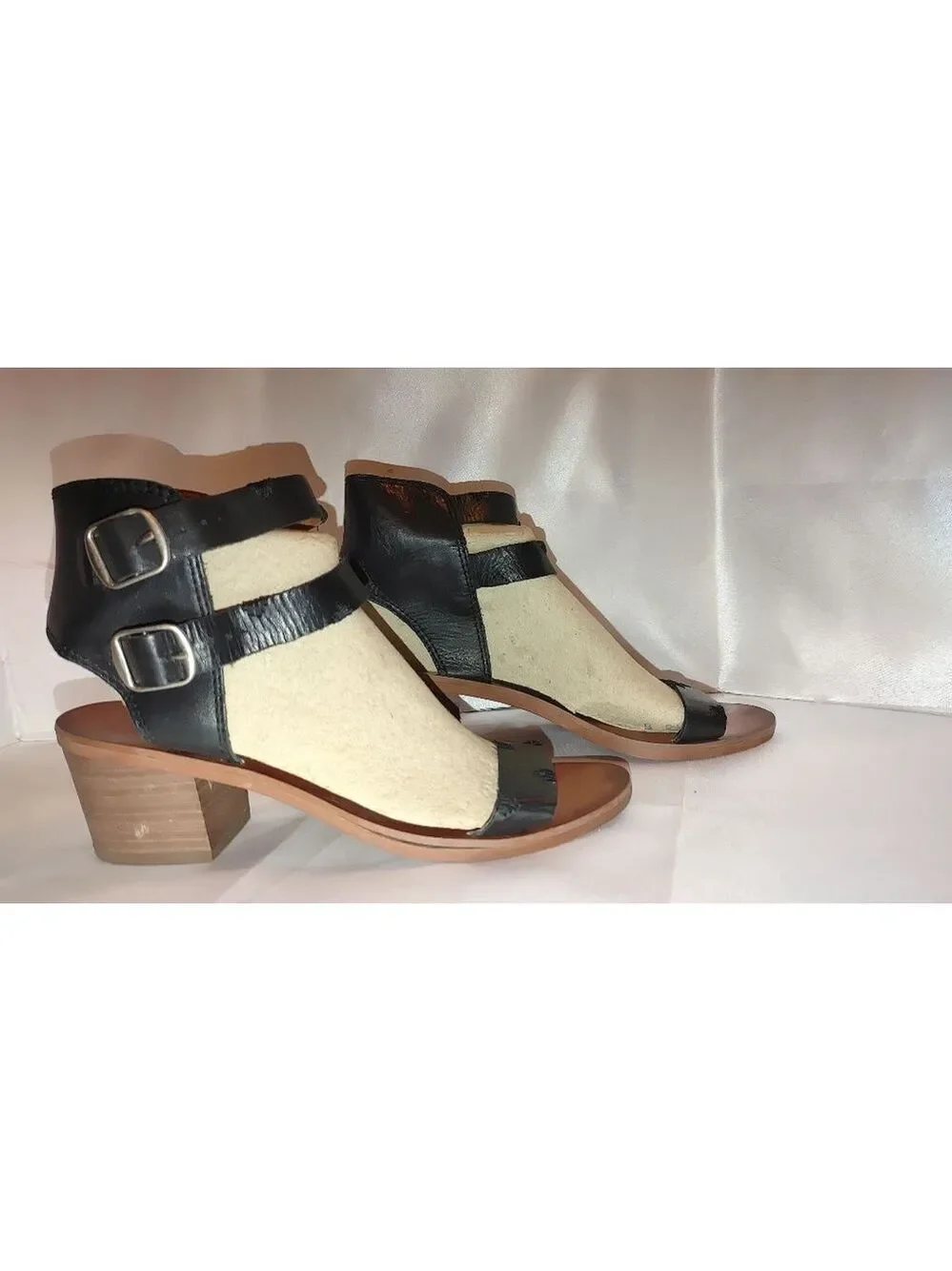 Lucky Brand Firola Leather Sandals Size 10.5